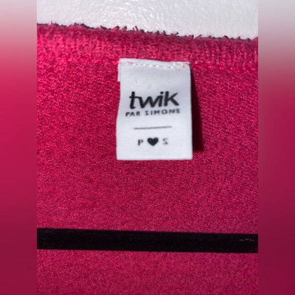 Pink Crop Top from Twik - Picture 2 of 2
